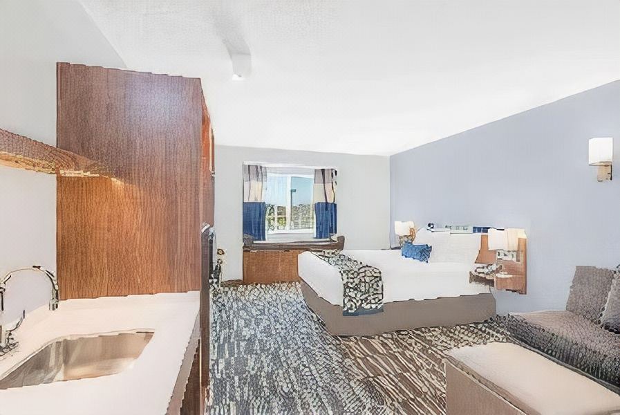 Photo of Livingroom in Binghamton