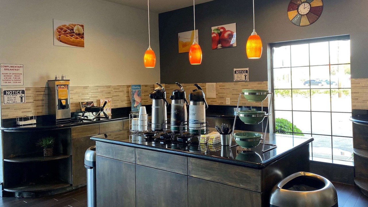 Photo of Kitchen in Greater Greenspoint