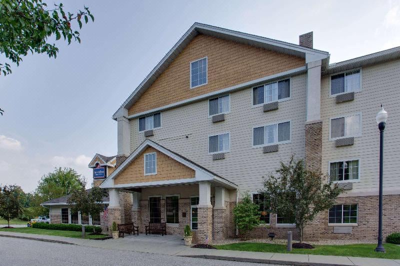 Photo of Buildings in Griswold