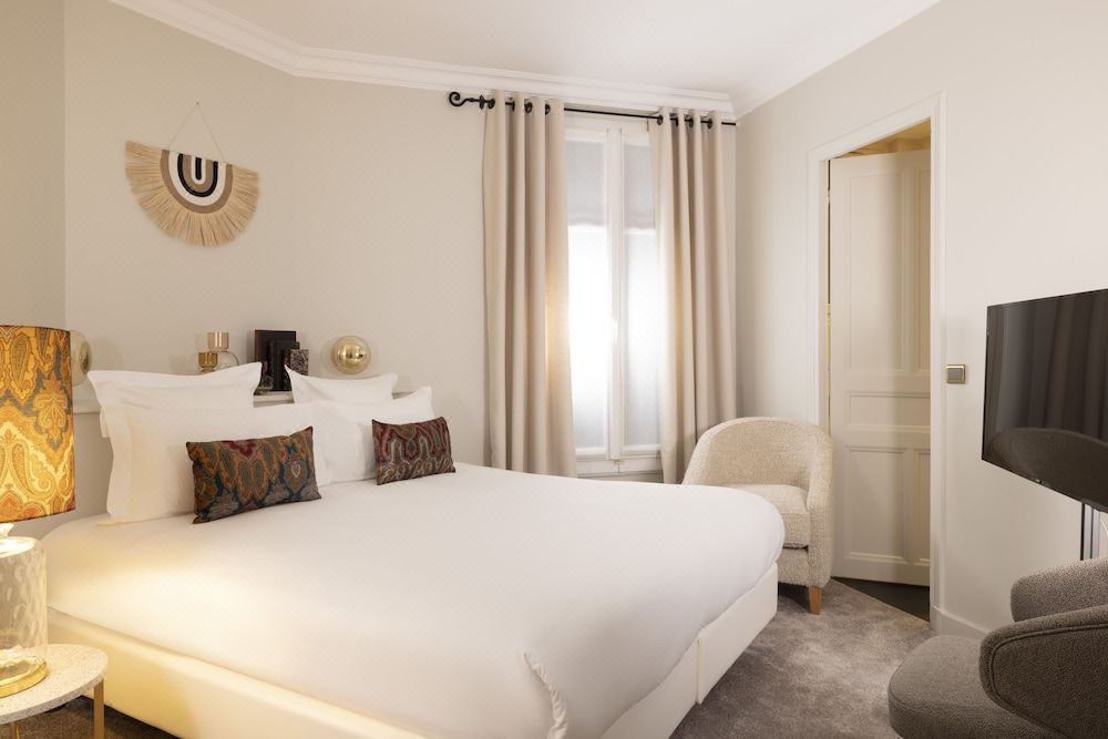 Photo of Bedroom in Quartier de la Plaine-de-Monceaux