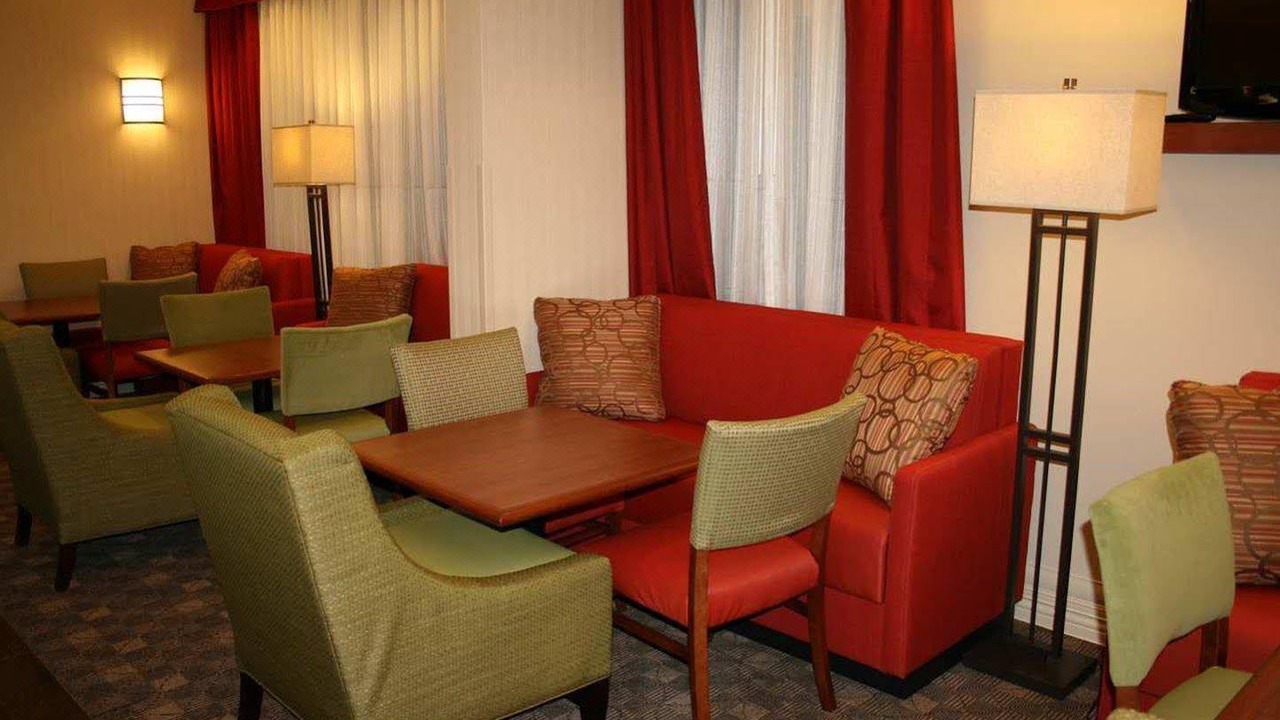 Photo of Livingroom in Valley Park