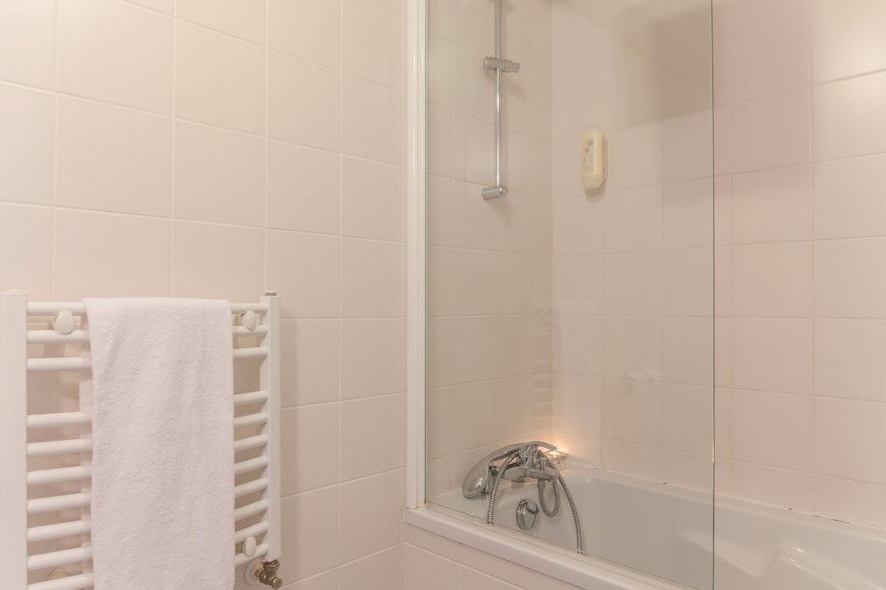 Photo of Bathroom in Saint-Serge