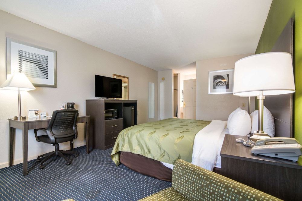 Photo of Bedroom in Northwest