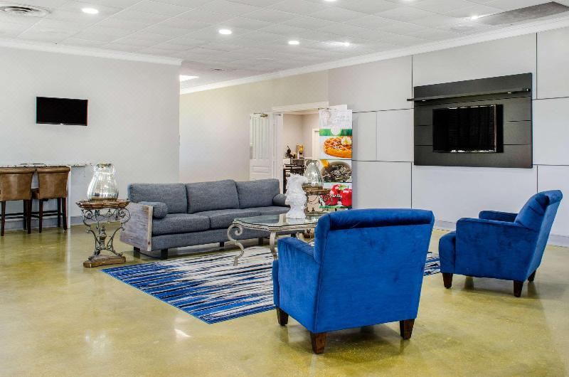 Photo of Livingroom in Laurel