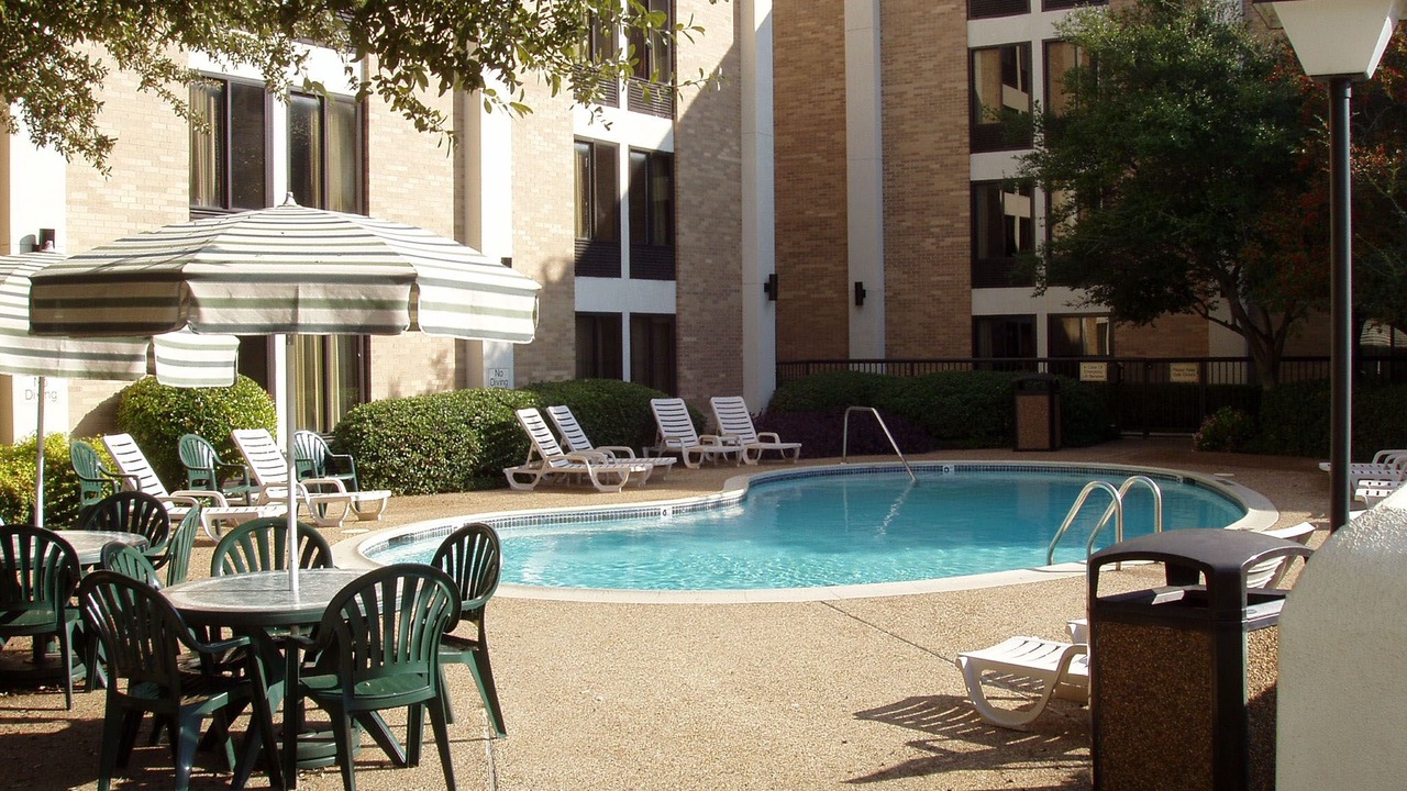 Photo of Outdoor in Addison