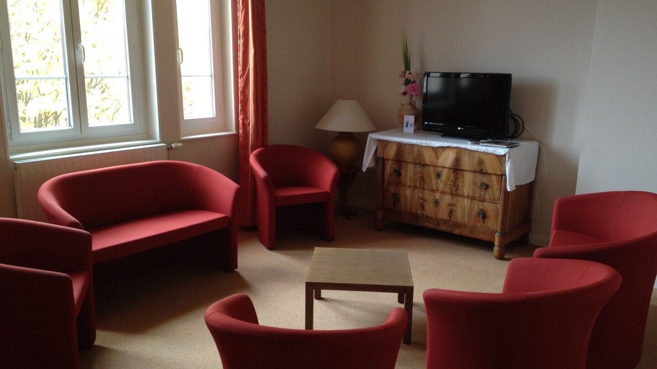 Photo of Livingroom in Francheville Le Bas