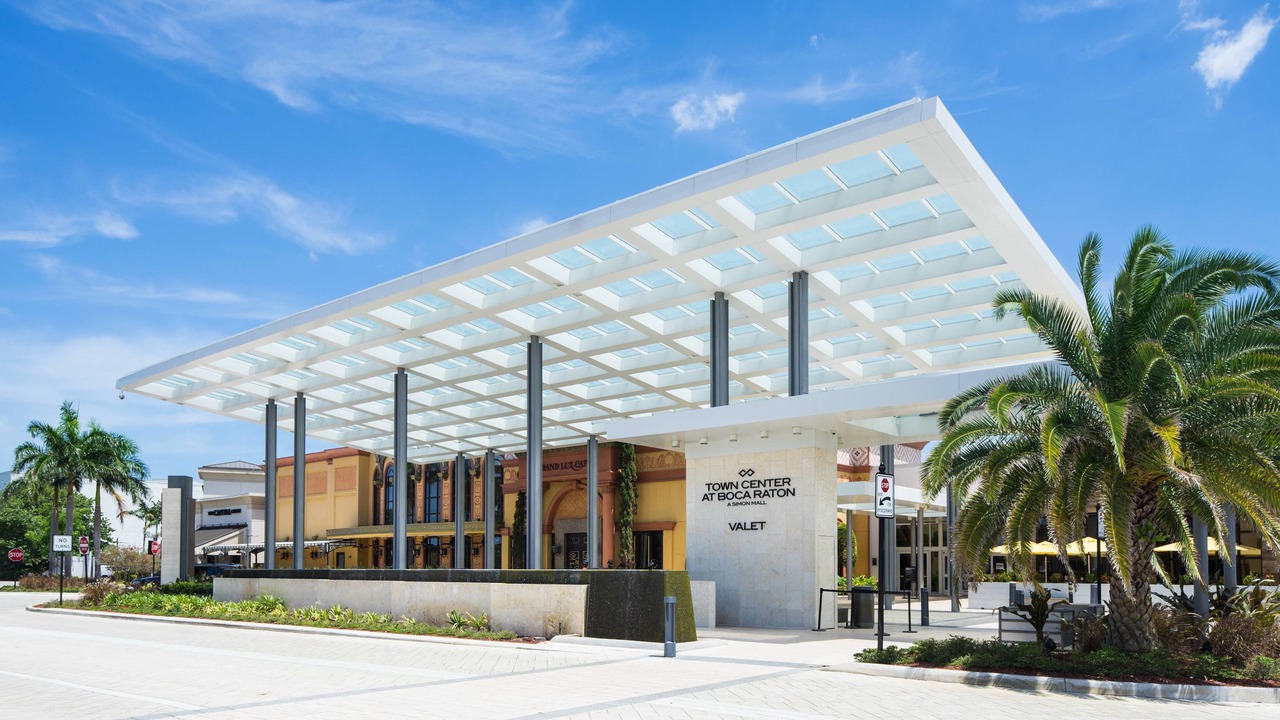 Photo of Buildings in Boca Raton