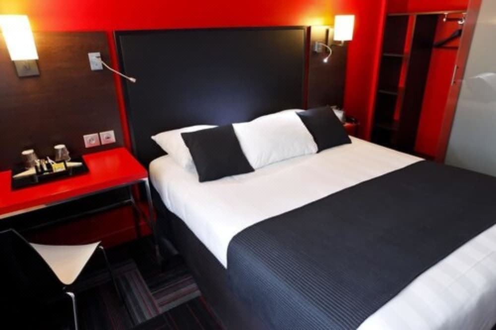 Photo of Bedroom in Sainte-Foy-les-Lyon