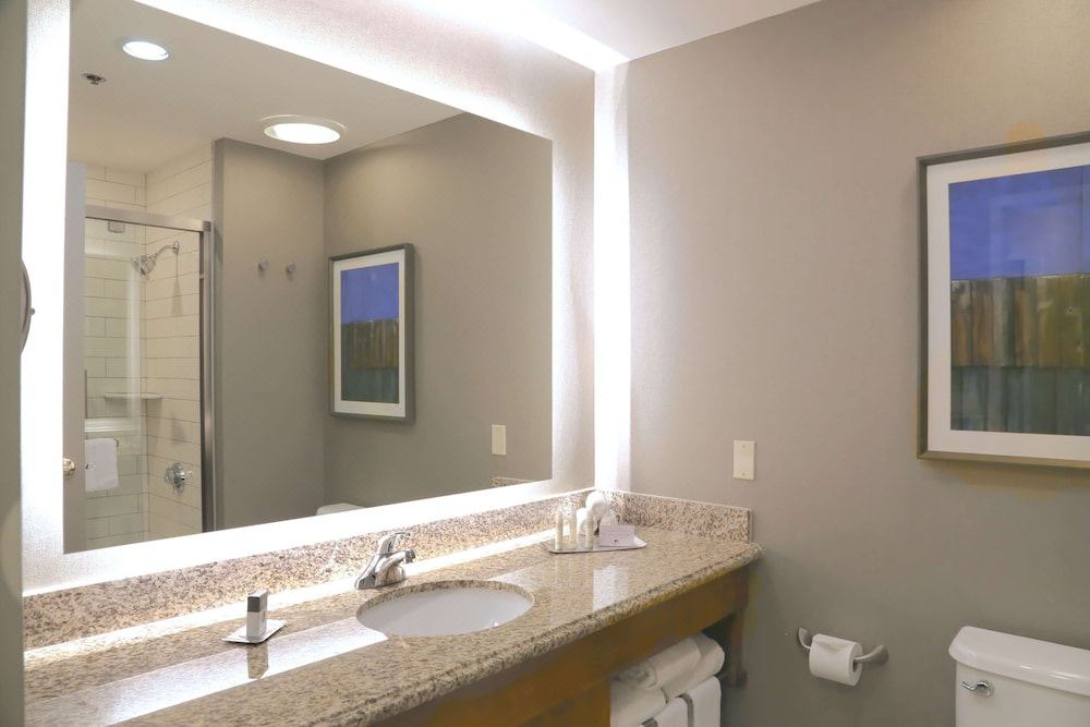 Photo of Bathroom in Rockland