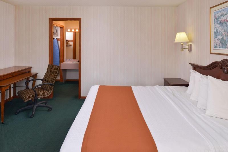 Photo of Bedroom in Plattsburgh