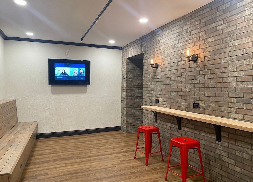 Photo of Livingroom in Lower Nob Hill