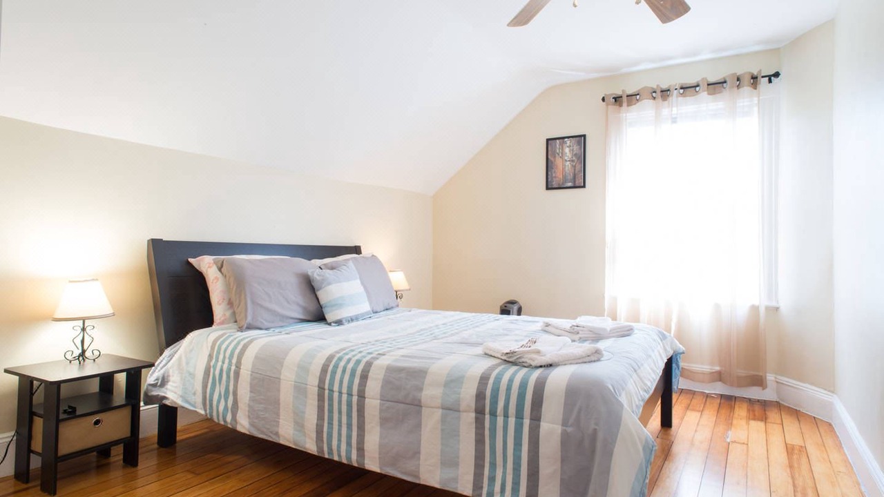 Photo of Bedroom in Salem