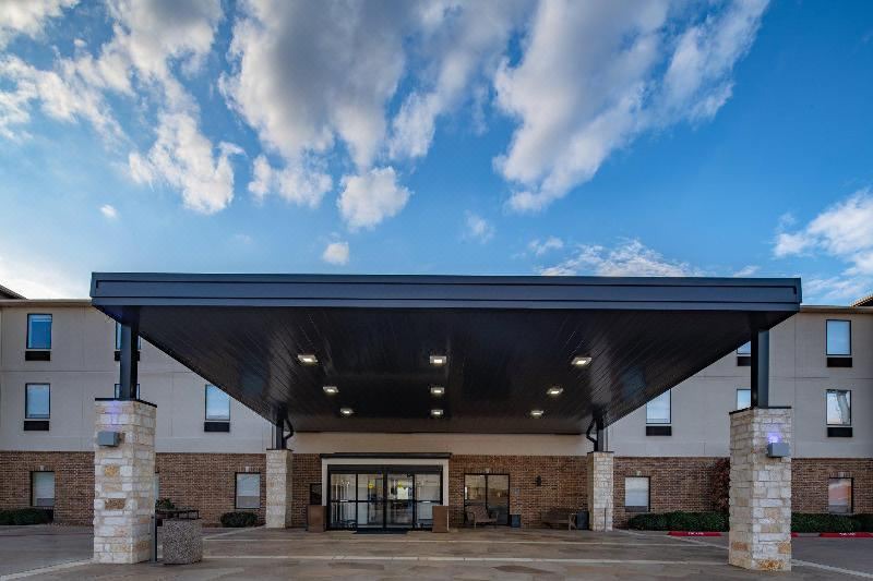 Photo of Buildings in Bellmead