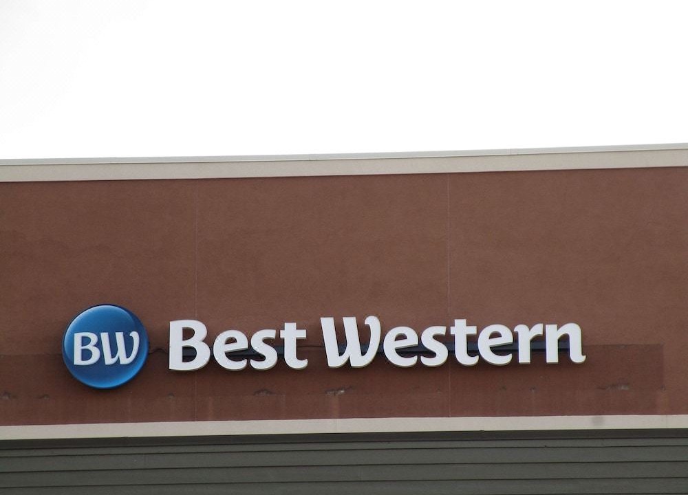 Photo of Others in West Bloomington