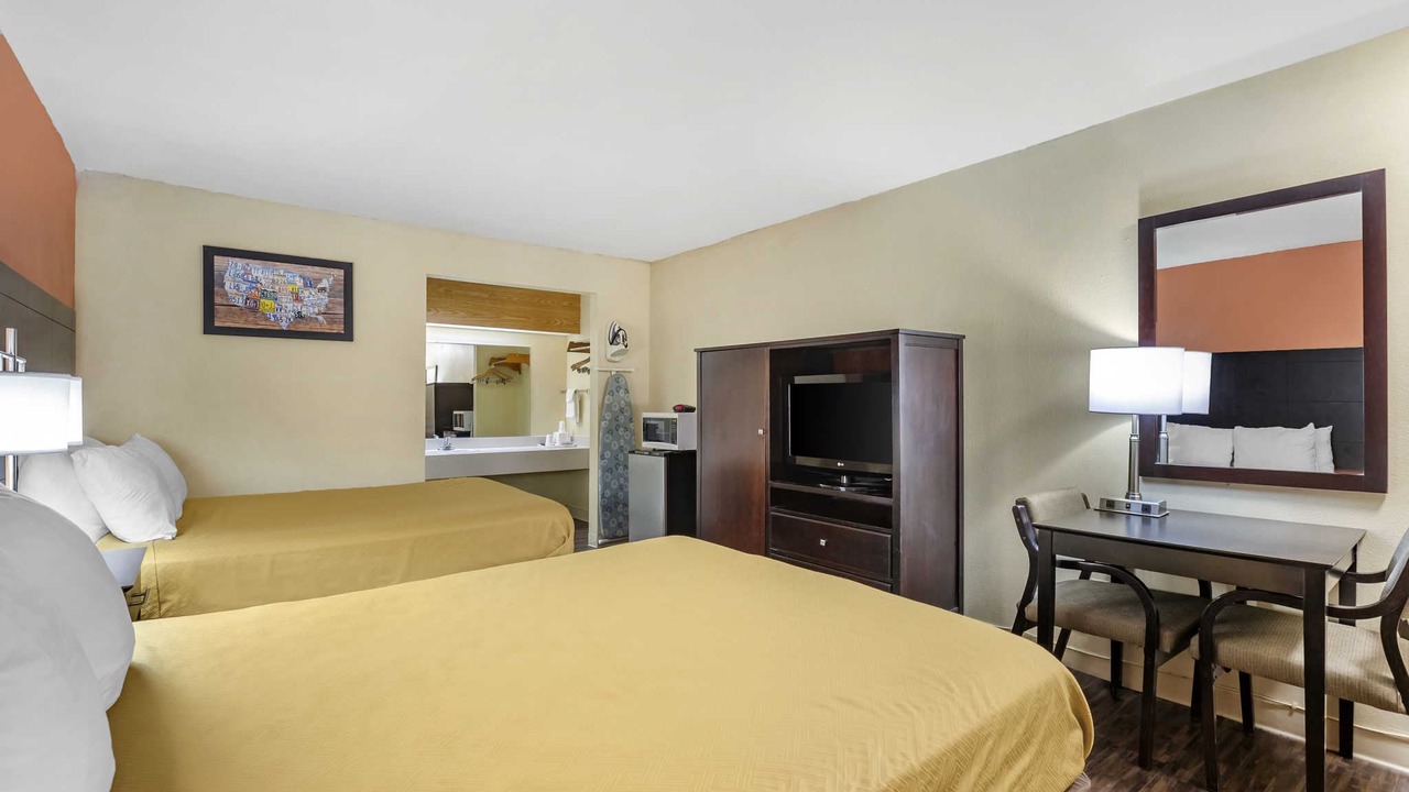 Photo of Others in Urbandale