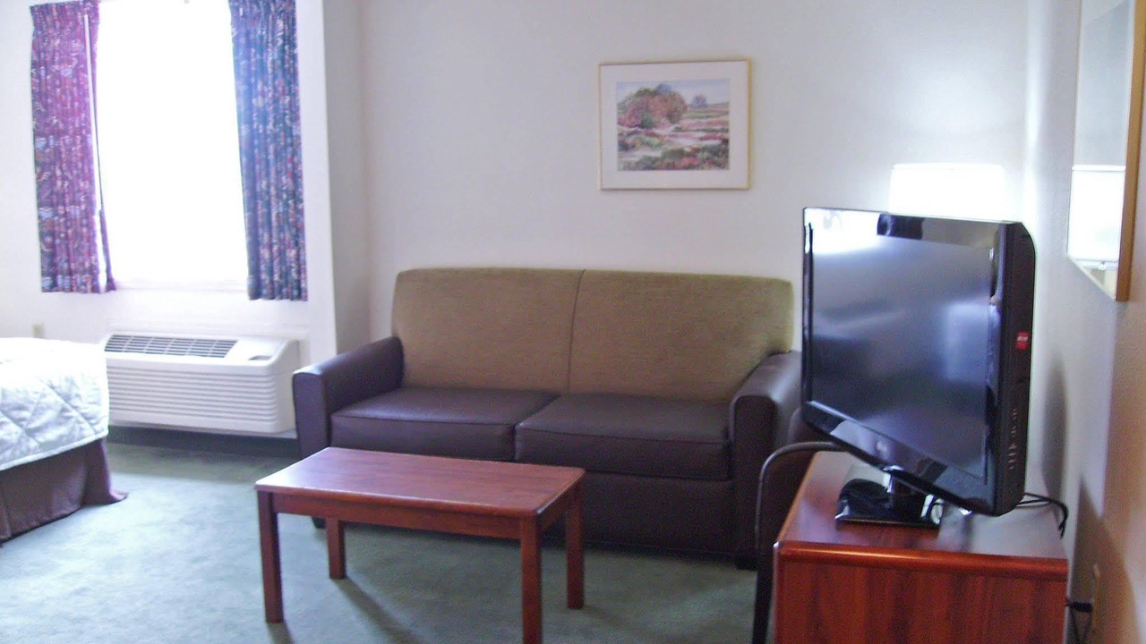 Photo of Livingroom in Tulsa