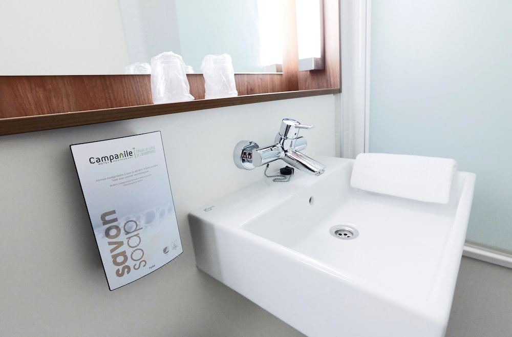 Photo of Bathroom in 2nd Arrondissement