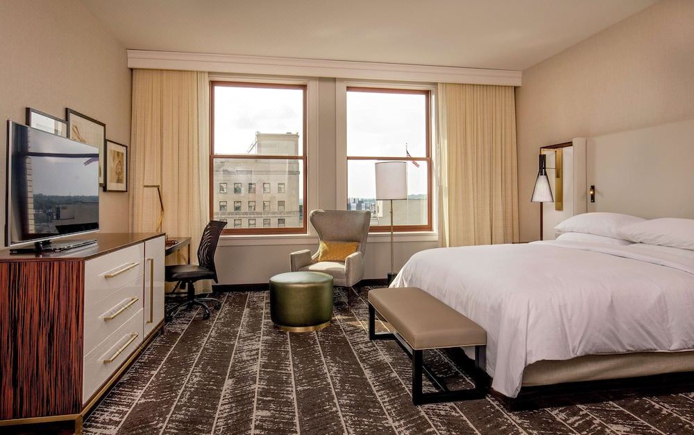 Photo of Bedroom in Downtown
