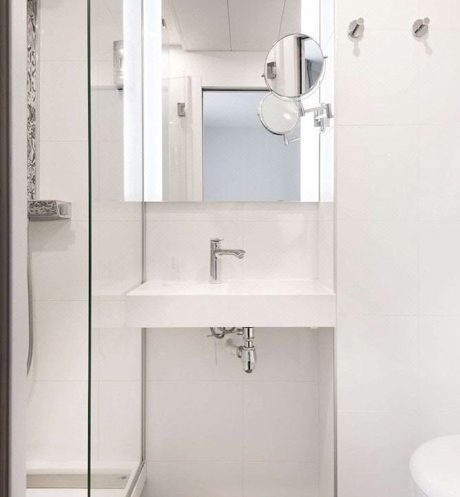 Photo of Bathroom in Quartier de la Plaine-de-Monceaux