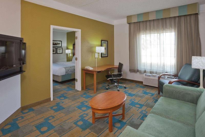 Photo of Livingroom in Sherman