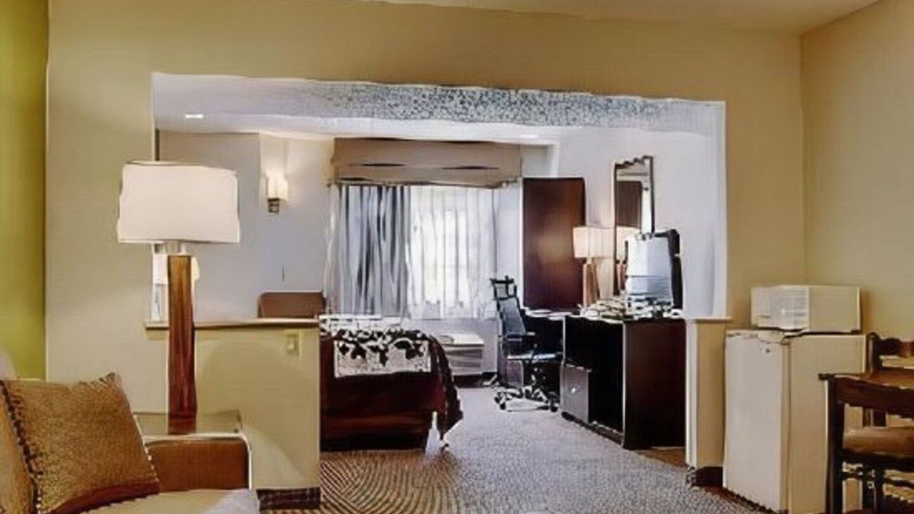 Photo of Livingroom in Niantic