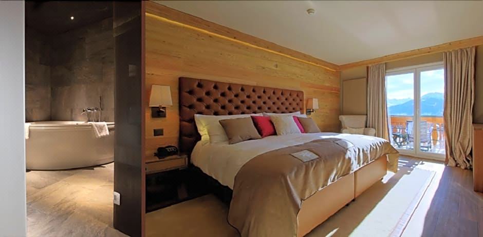 Photo of Bedroom in Noes