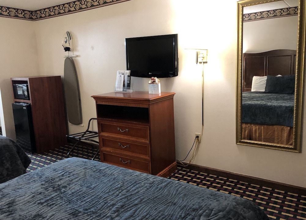 Photo of Others in Perry