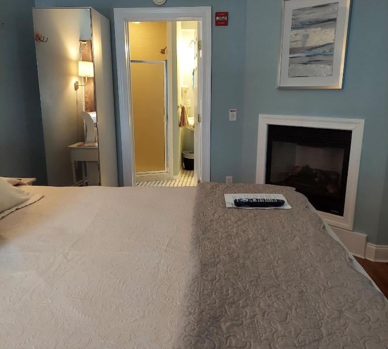 Photo of Bedroom in Wall