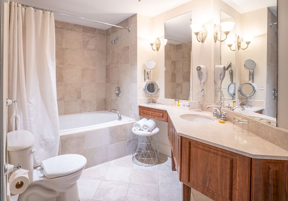 Photo of Bathroom in Orford