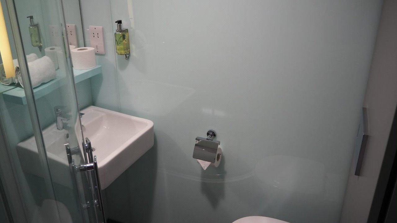 Photo of Bathroom in Theatreland Birmingham