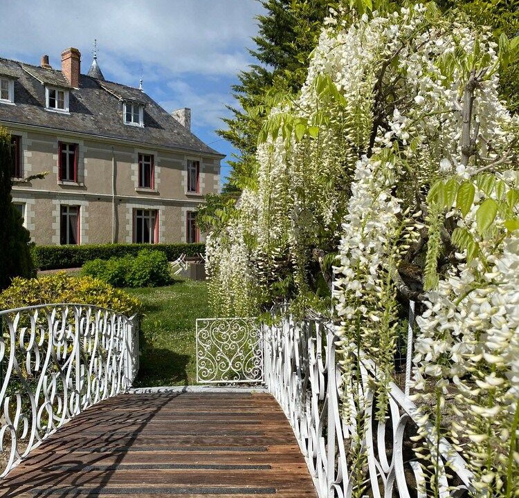 Photo of Buildings in Francueil