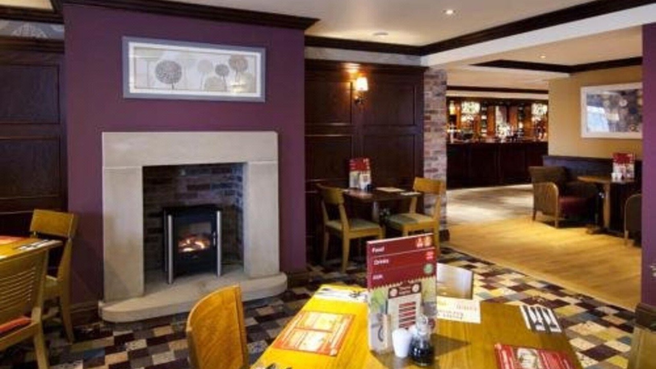 Photo of Livingroom in River