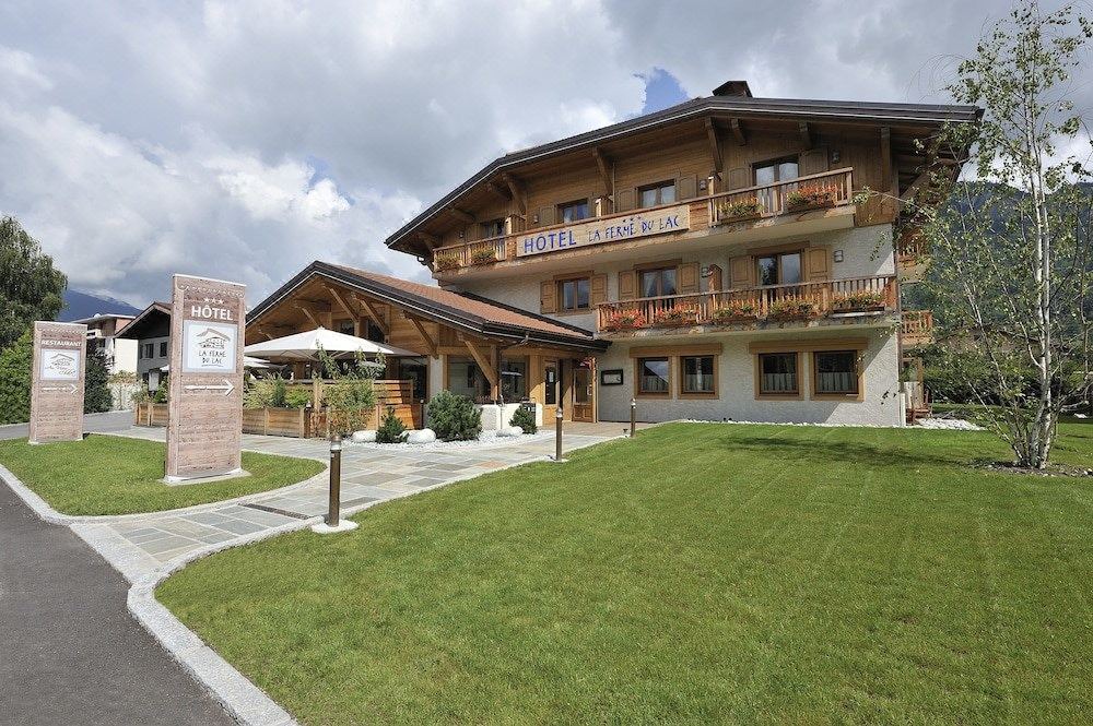 Photo of Buildings in Thyez