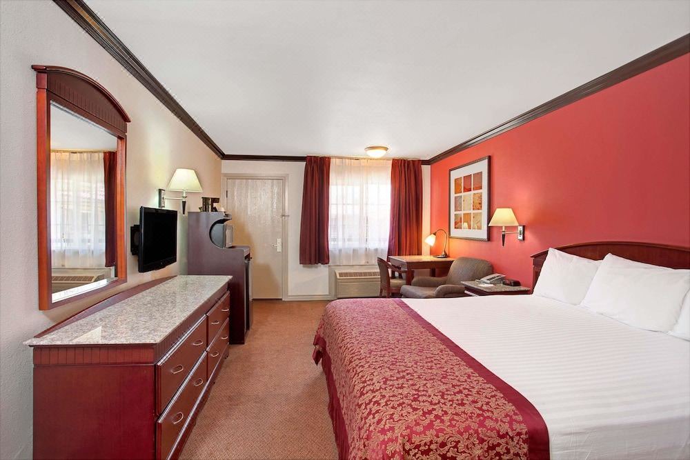 Photo of Bedroom in Lamanda Park