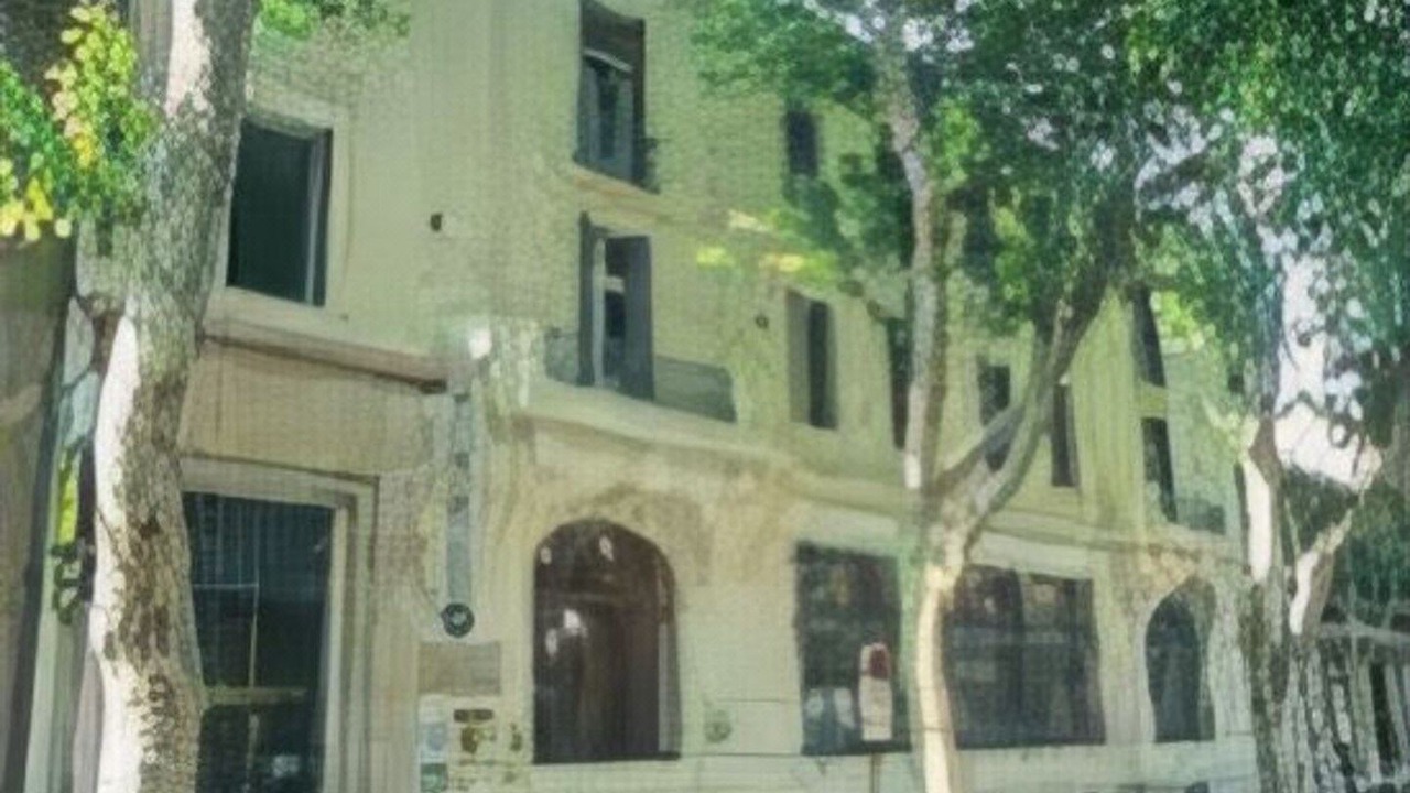 Photo of Buildings in Avignon City Centre