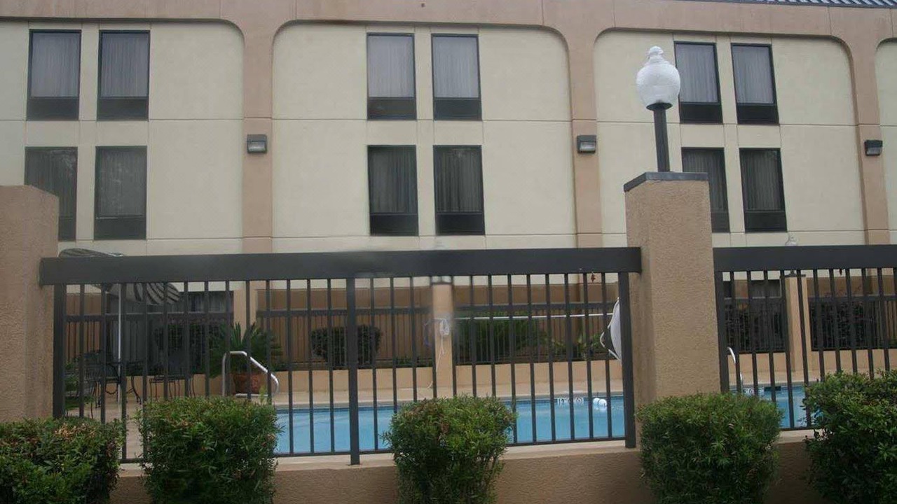 Photo of Buildings in Richmond Hill