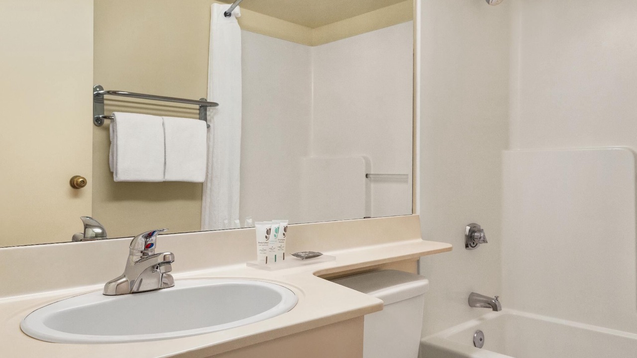 Photo of Bathroom in North Industrial