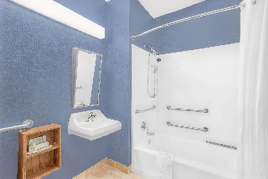Photo of Bathroom in Chili Center
