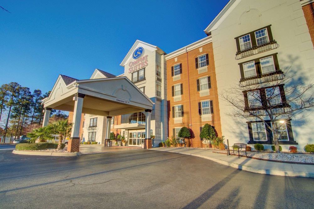 Photo of Buildings in Yorktown