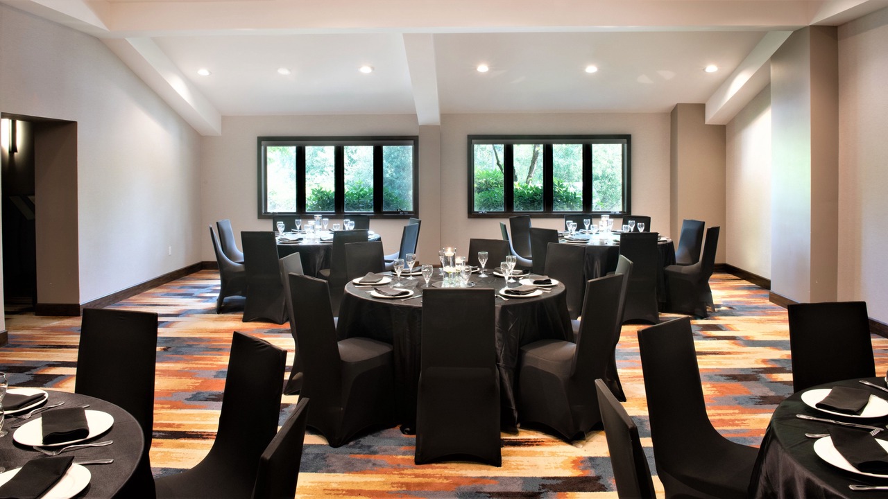 Photo of Livingroom in Lynnwood