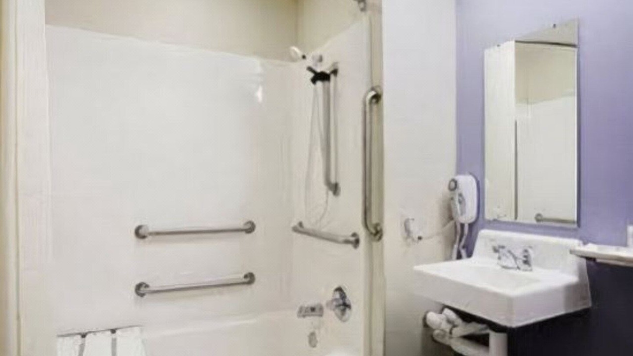 Photo of Bathroom in Daphne