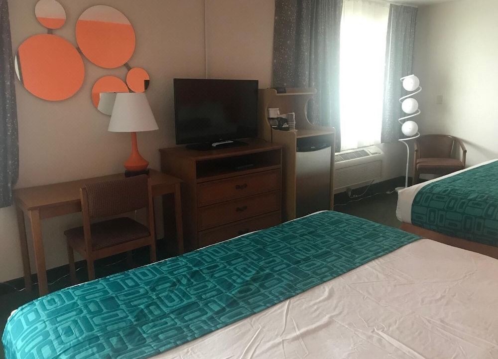 Photo of Bedroom in Southeast Salem