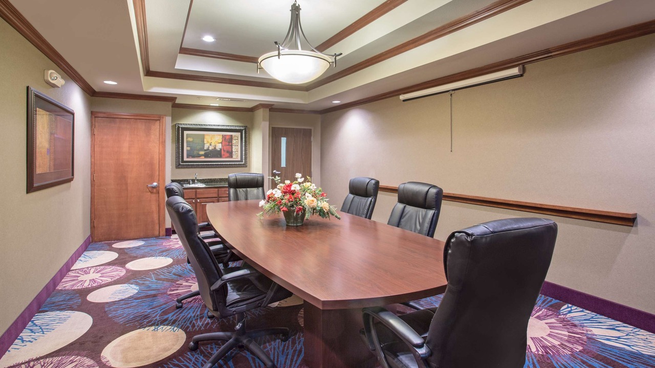 Photo of Livingroom in Siloam Springs