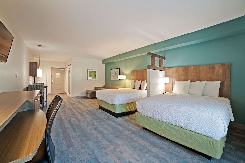 Photo of Bedroom in Greenville - Spartanburg
