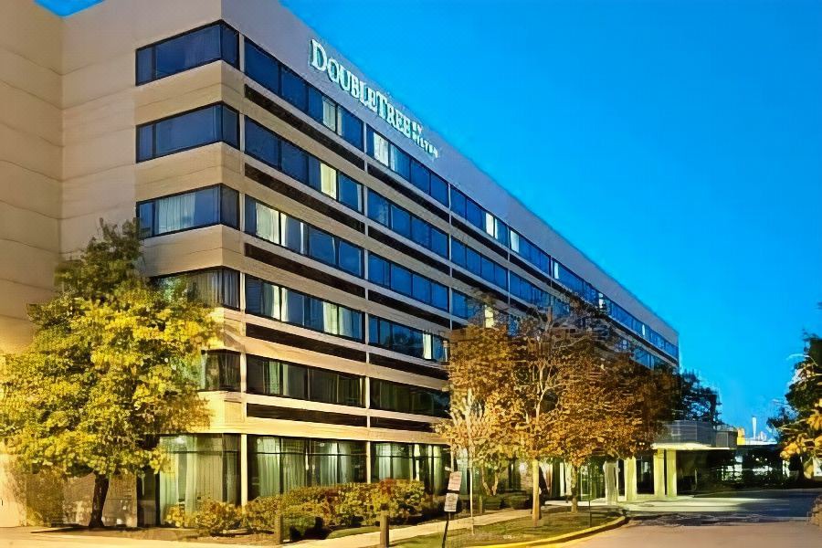 Photo of Buildings in Schaumburg