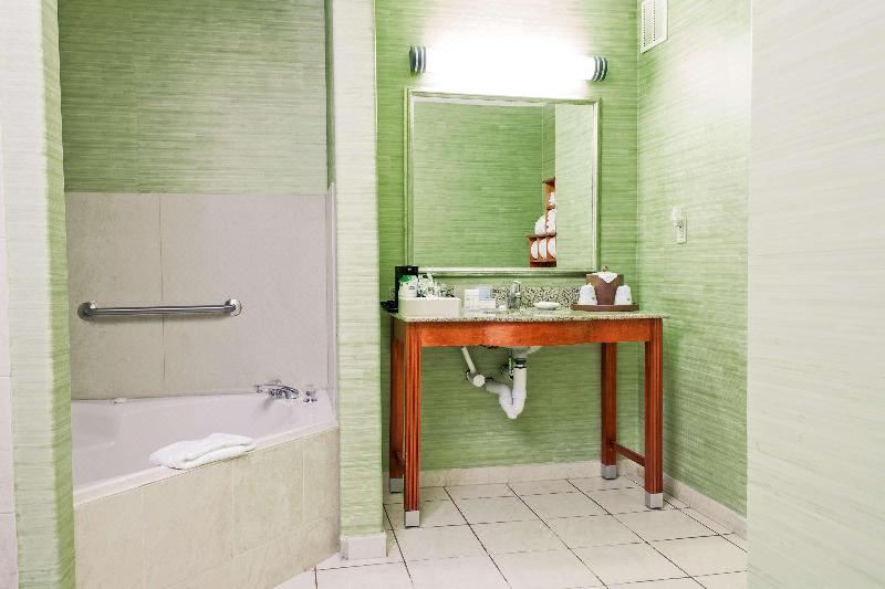 Photo of Bathroom in Harlingen