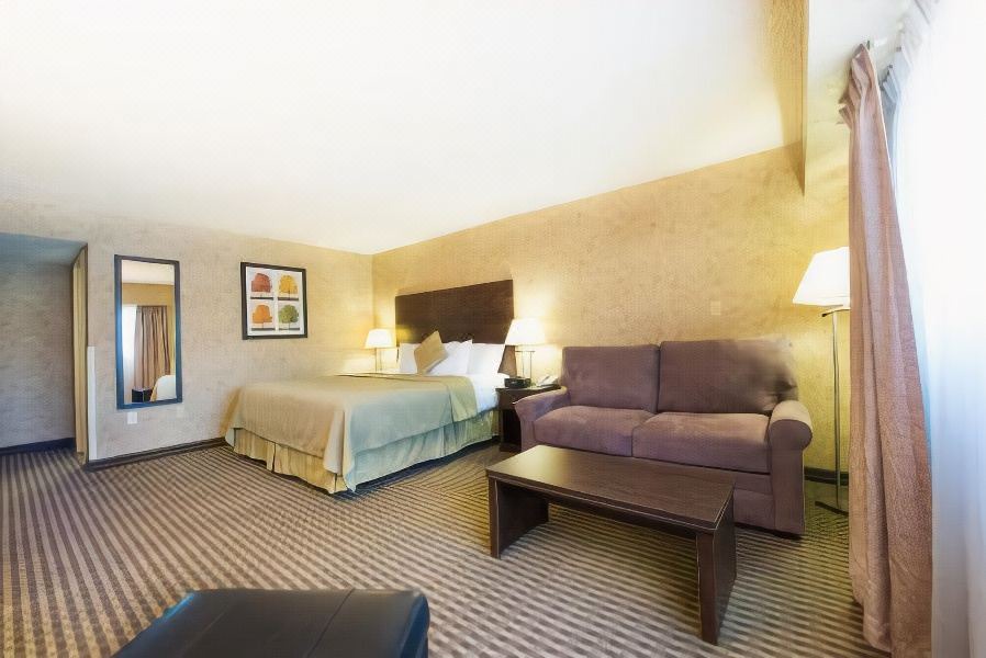 Photo of Livingroom in Brandon