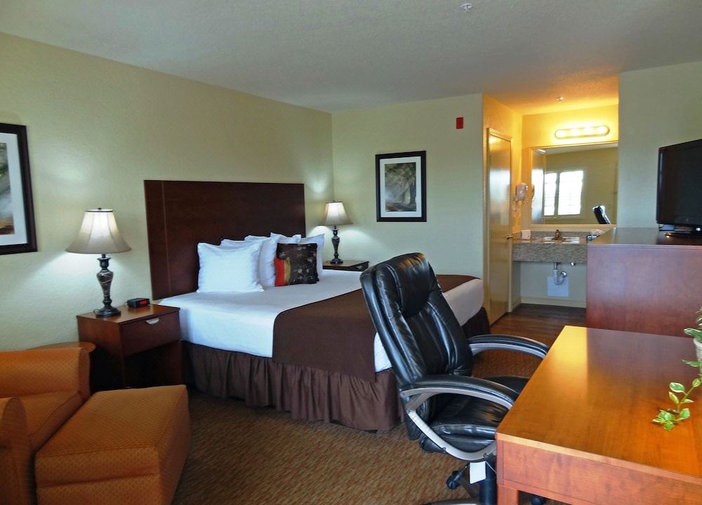 Photo of Others in Kenedy