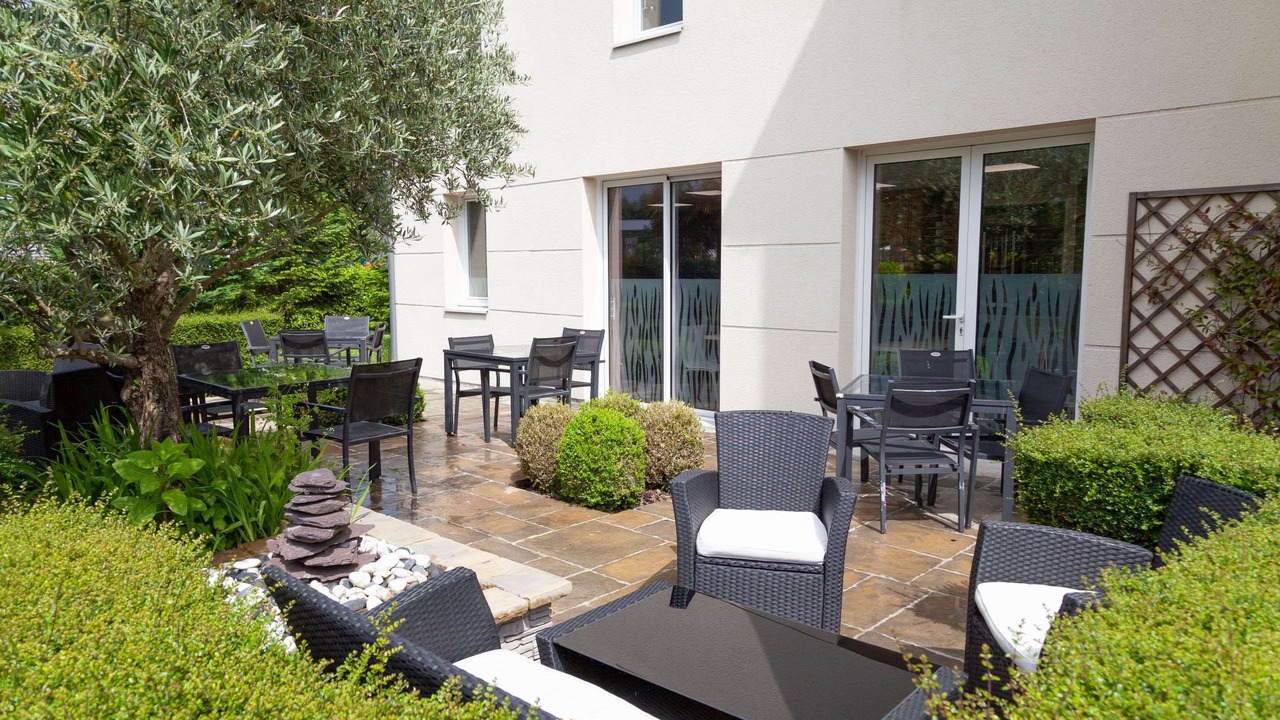 Photo of Others in Distre