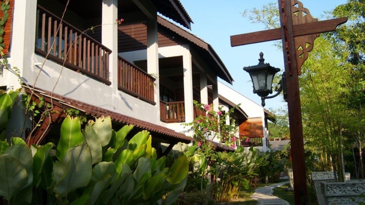 Photo of Buildings in Pantai Tengah